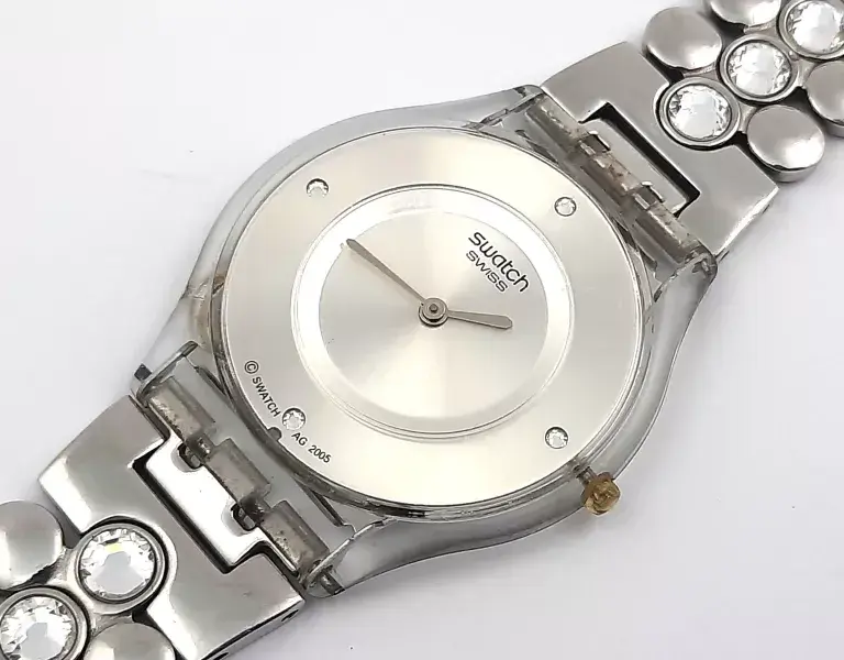 Zegarek damski Swatch srebrny - porównanie modeli i ceny