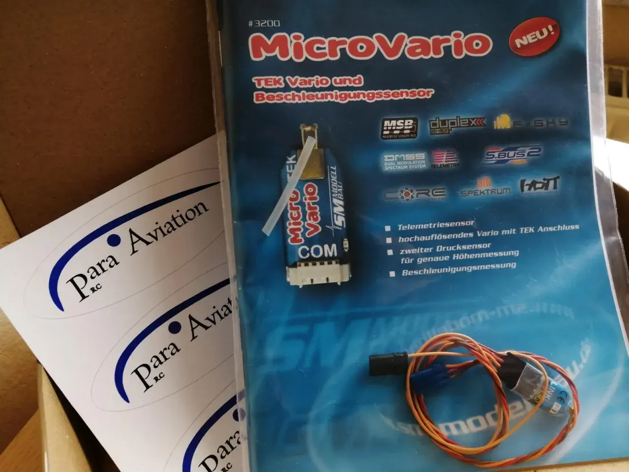 MicroVario TEK Vario und Beschleunigungssensor, ideal für präzise Höhenmessung und Telemetrie.
