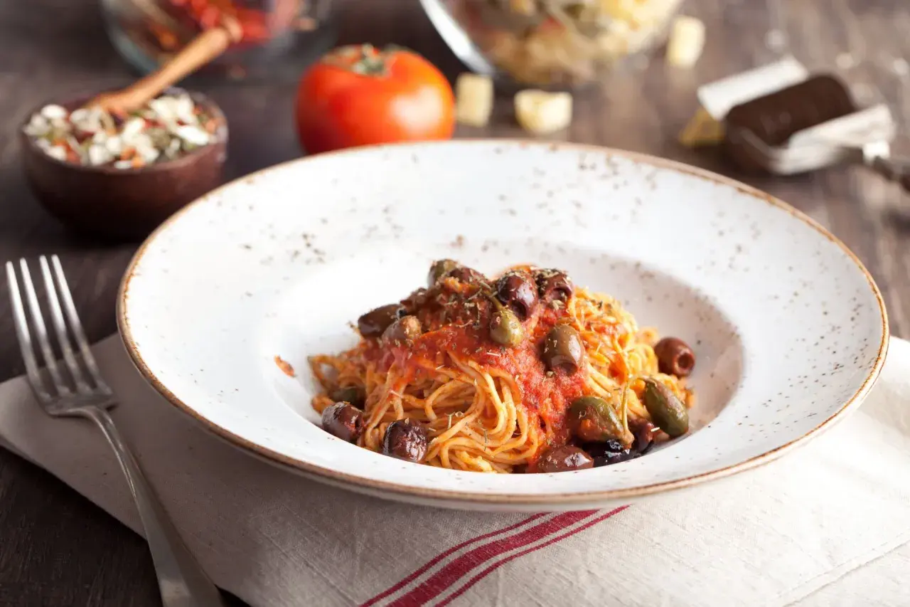 Pyszne spaghetti arrabiata: prosty przepis na idealny obiad