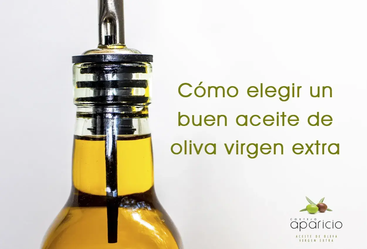 Aceite de oliva virgen extra en una botella. Descubre qué variedad de aceituna da mejor aceite para tu cocina.