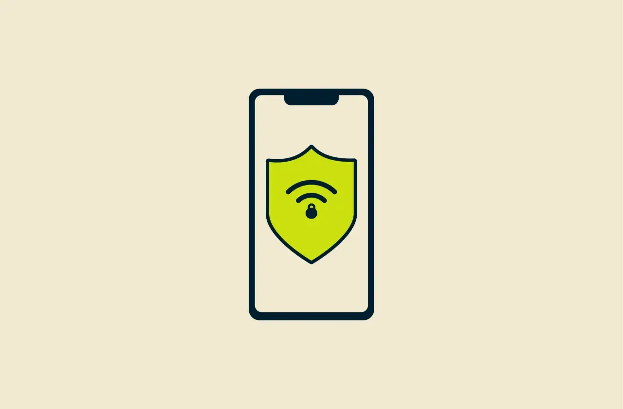 Ikona telefonu iPhone z tarczą symbolizującą bezpieczeństwo i połączenie Wi-Fi. Zapewnij sobie prywatność online z VPN na iPhone.