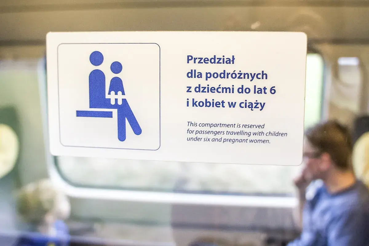 Pendolino: przedział rodzinny dla podróżnych z dziećmi do lat 6 i kobiet w ciąży.
