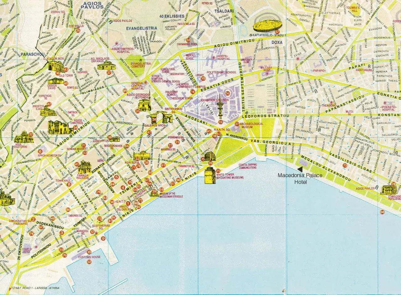 Mapa Salonik z zaznaczonymi atrakcjami: Biała Wieża, Muzeum Archeologiczne, Plac Arystotelesa.