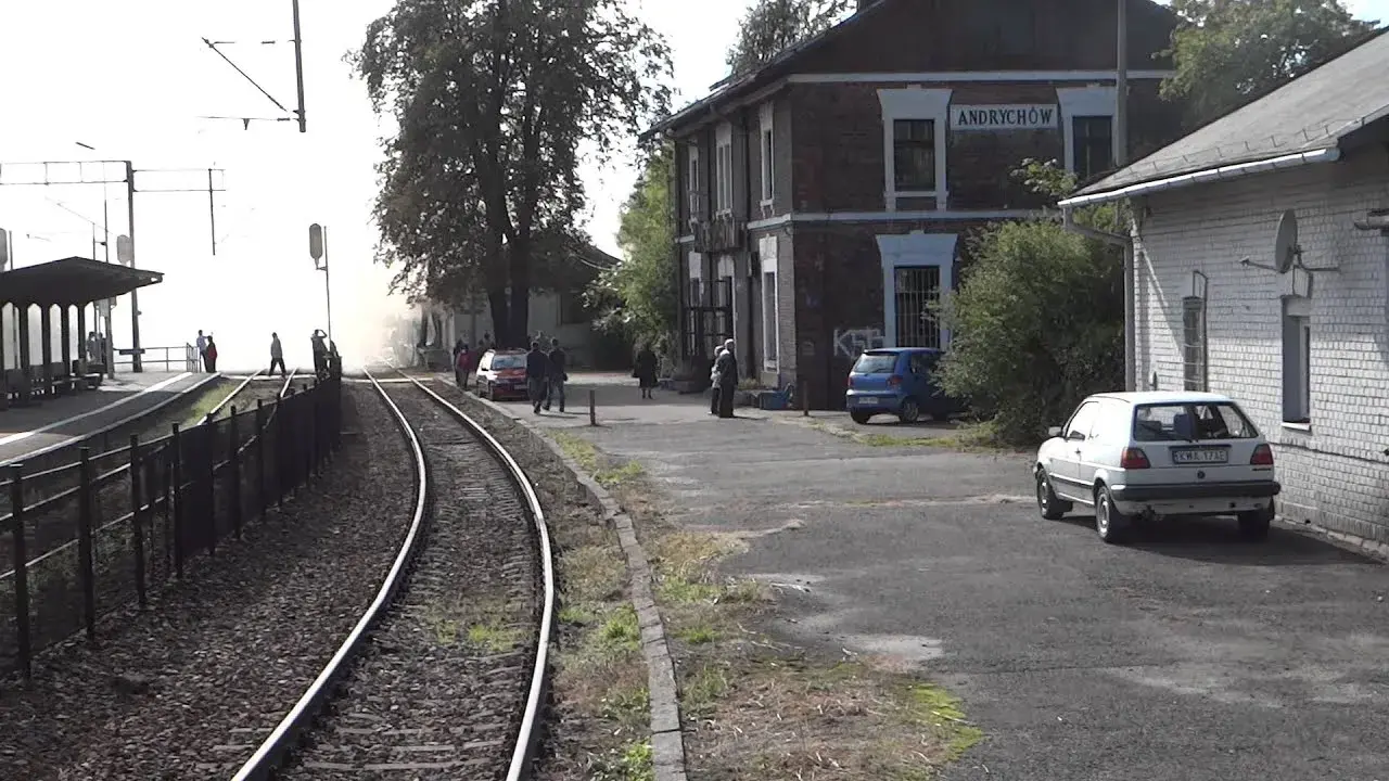 Krzeszowice-Kraków: Pociąg "pośpieszny"? Oto prawdziwe przystanki!