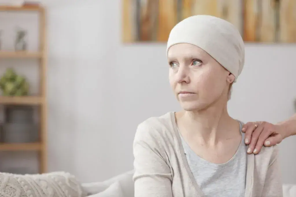 La verdad sobre la caída del pelo con quimio o radio y su impacto
