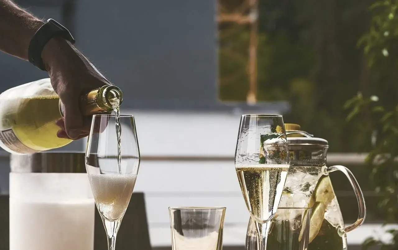 Picie alkoholu przed 18 rokiem życia: Grzech w świetle nauki Kościoła