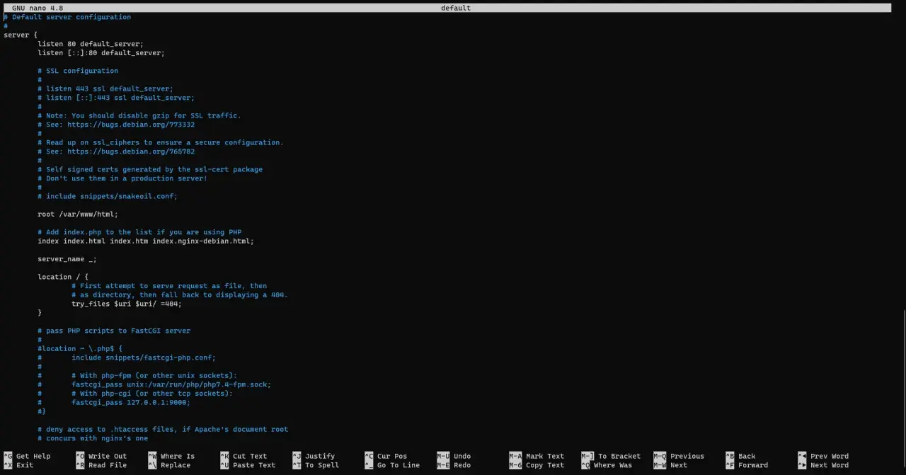 Configuration Nginx pour un site web, incluant les directives pour Laravel et le traitement PHP.