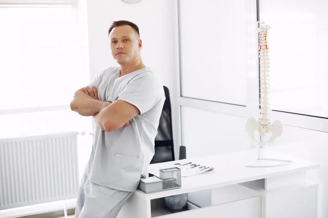 Fizjoterapia AWF czy uniwersytet medyczny - która opcja zapewni lepszą przyszłość?