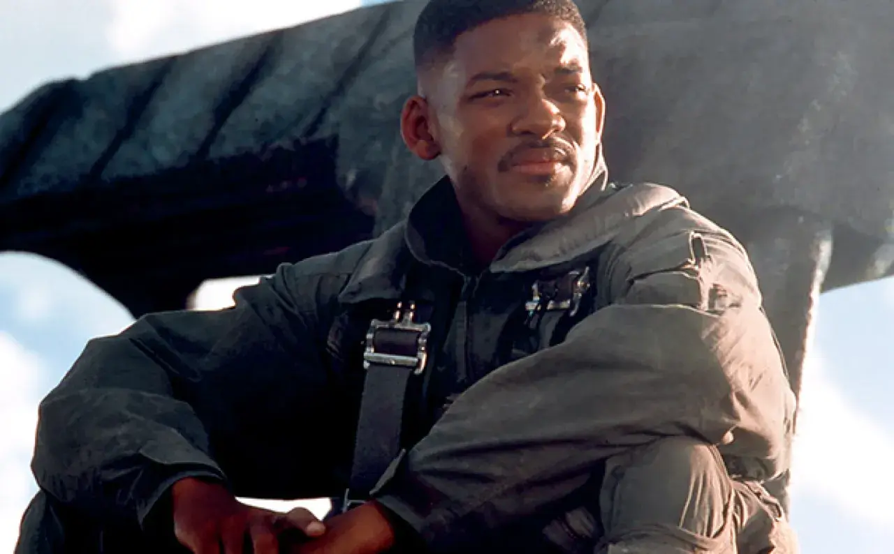 Will Smith w kombinezonie pilota, gotowy do walki o **dzień niepodległości 3**.