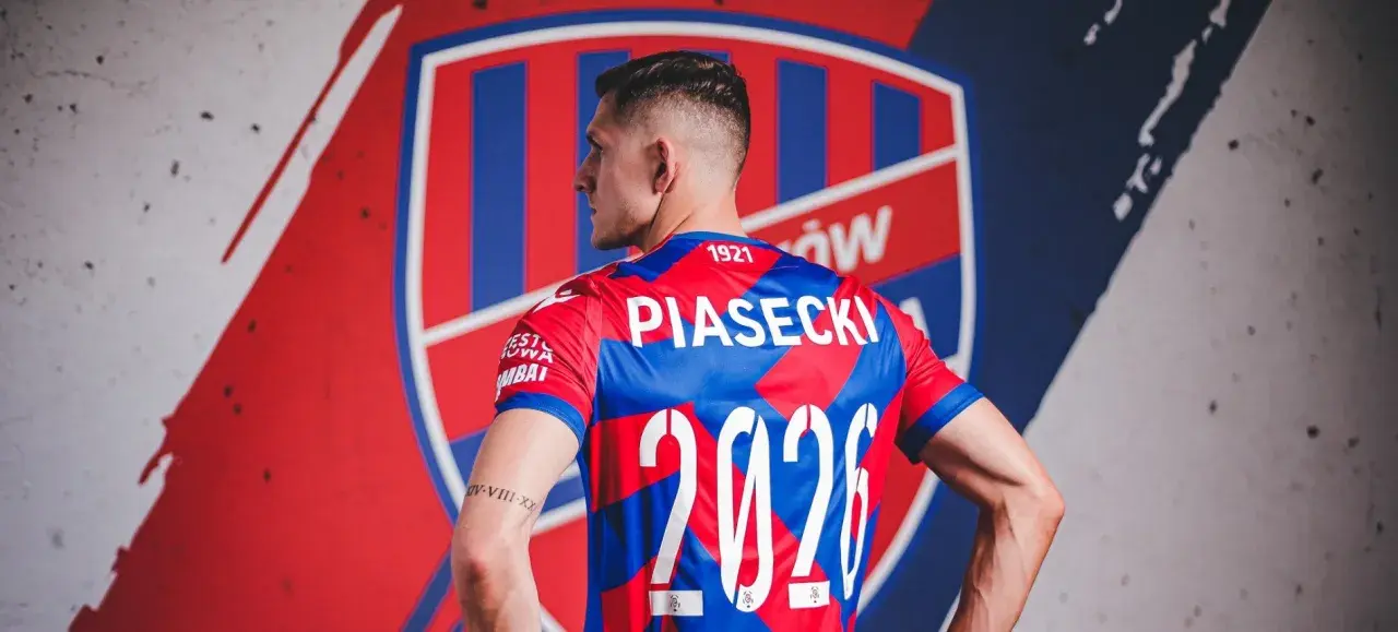 Piasecki w nowym klubie! Górnik Zabrze transfery zasilone nowym zawodnikiem.
