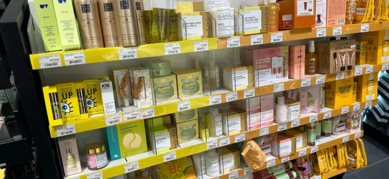 Co warto kupić w Sephorze? Oto produkty, które zachwycą każdego