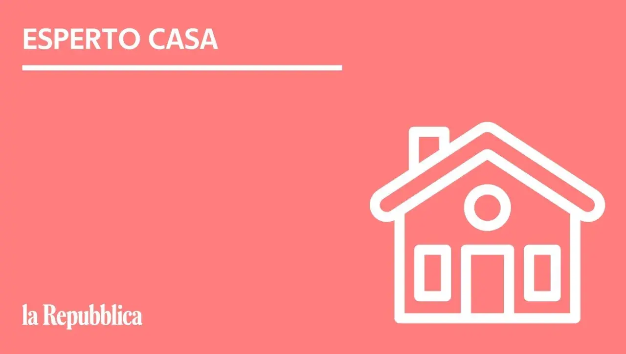 Esperto Casa: icona di una casa stilizzata, simbolo di comproprietà con quote diverse. Logo "la Repubblica".