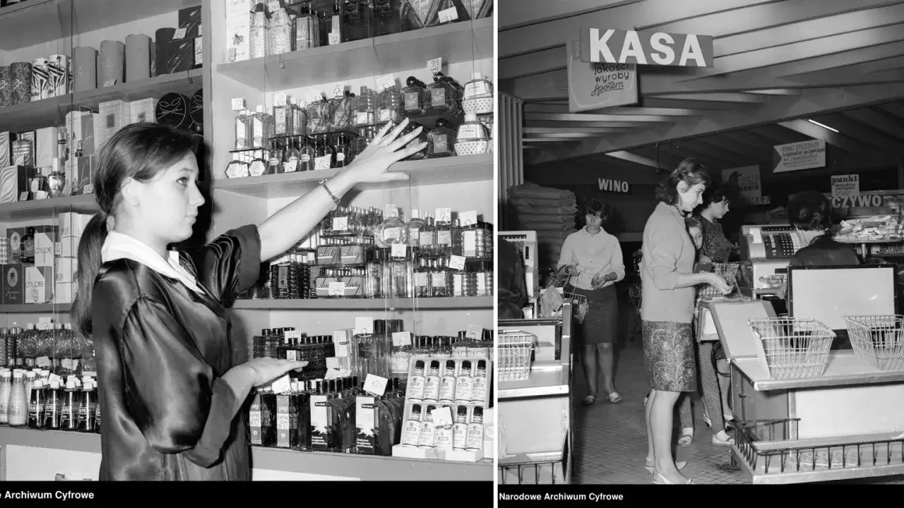 Kobieta wybiera perfumy w sklepie, a inni klienci robią zakupy przy kasie. Karty pracy z epoki.