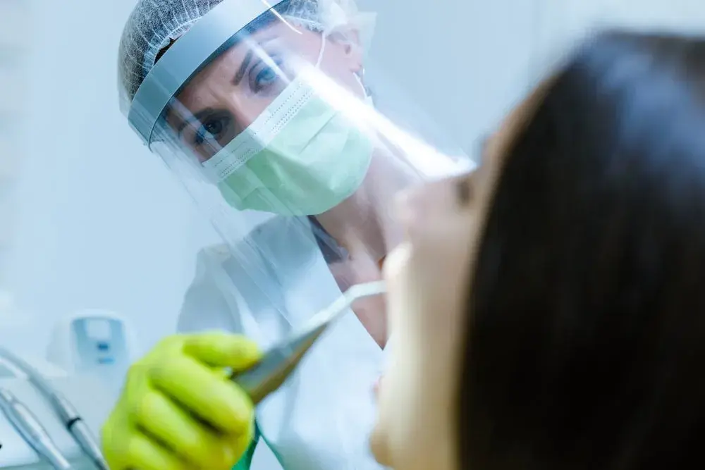 Kiedy odwołać wizytę u dentysty? Uniknij kosztów i nieprzyjemnych konsekwencji