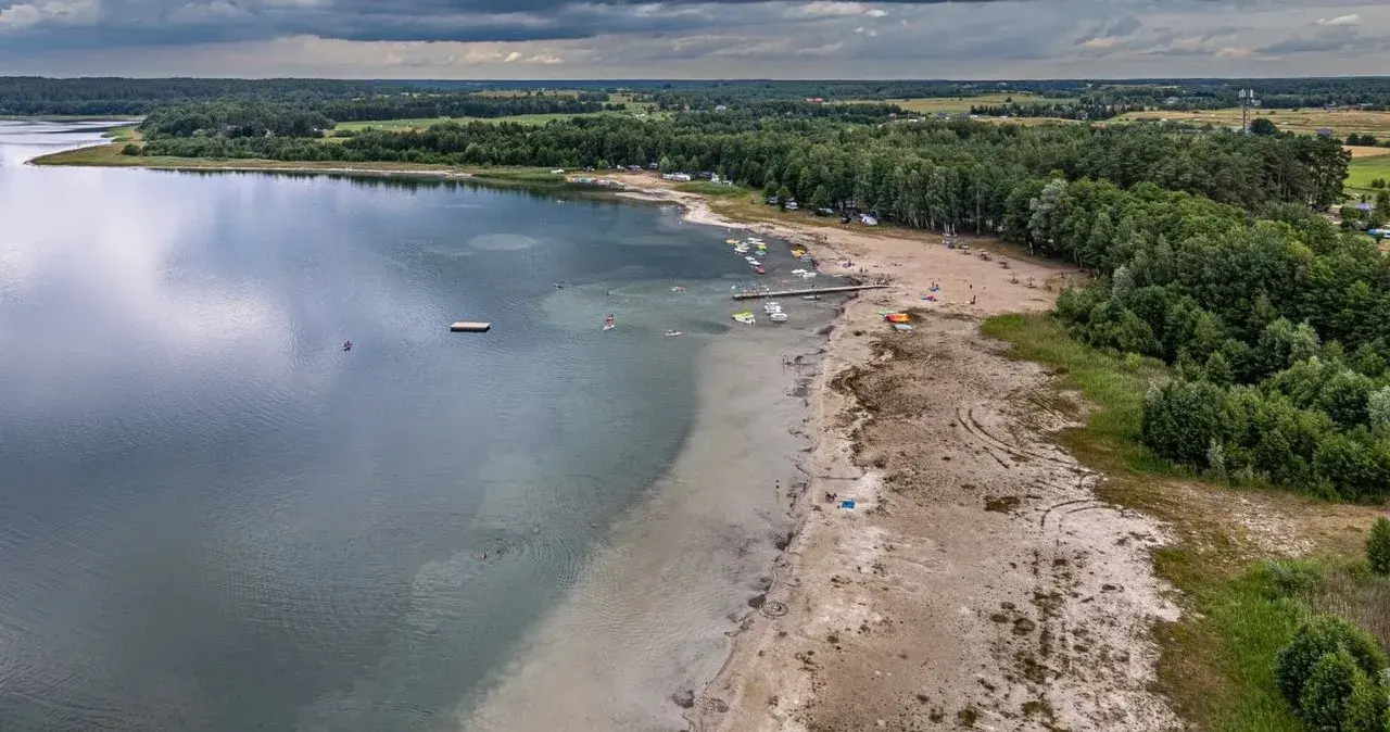 Jezioro Świętajno Narckie: Przewodnik po mazurskich Karaibach