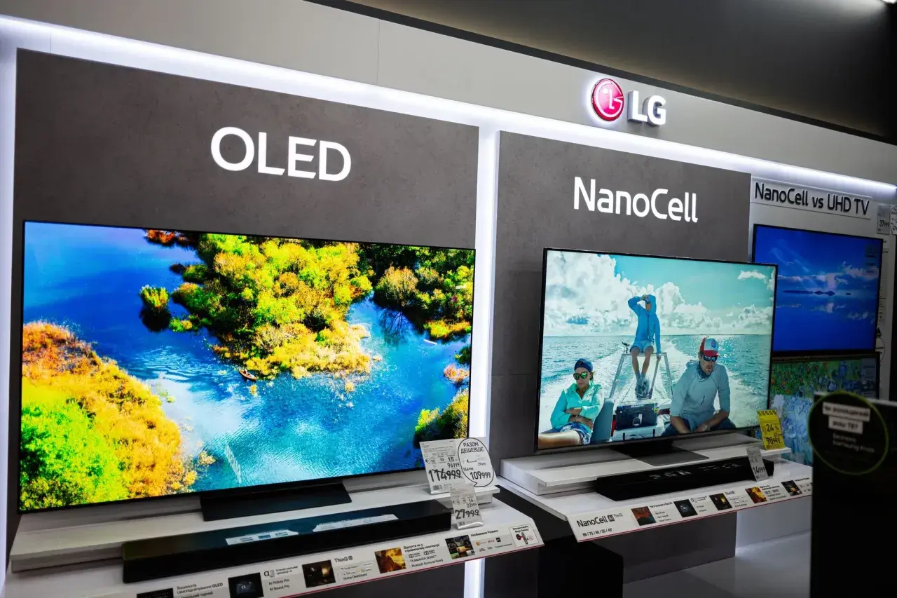 Telewizory LG OLED i NanoCell prezentują żywe obrazy. Technologia miniled zapewnia doskonałą jakość obrazu.