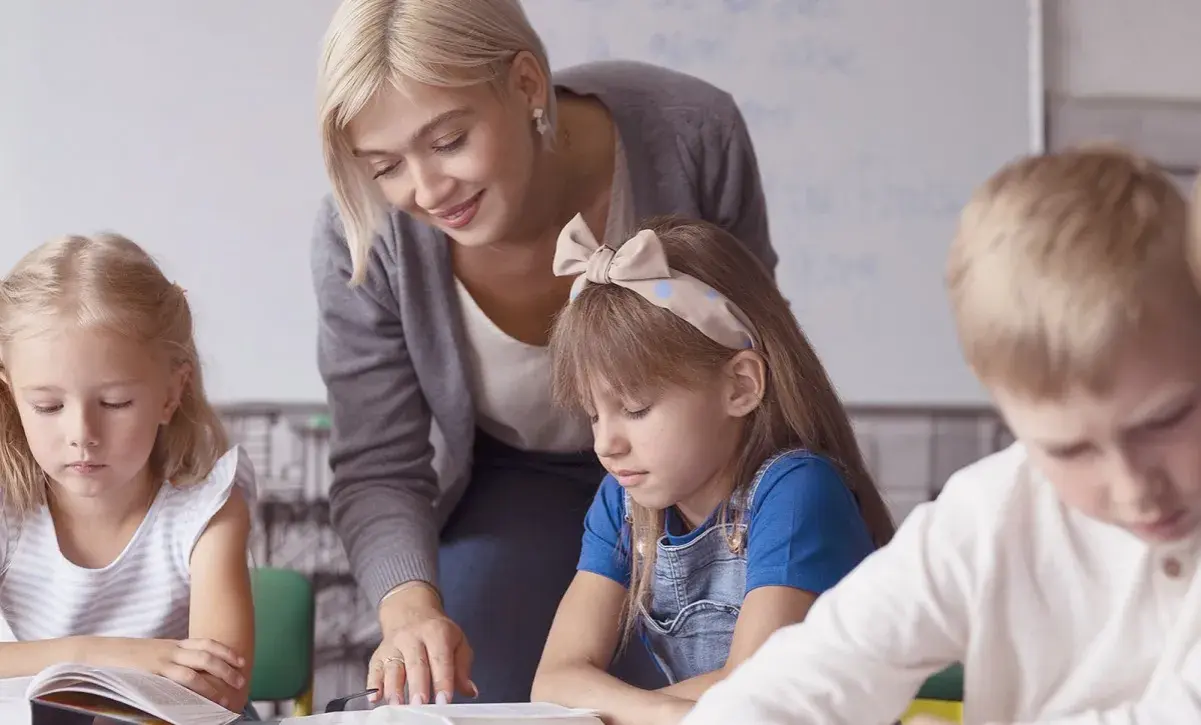 Co napisać wychowawcy na koniec roku, aby wyrazić wdzięczność?