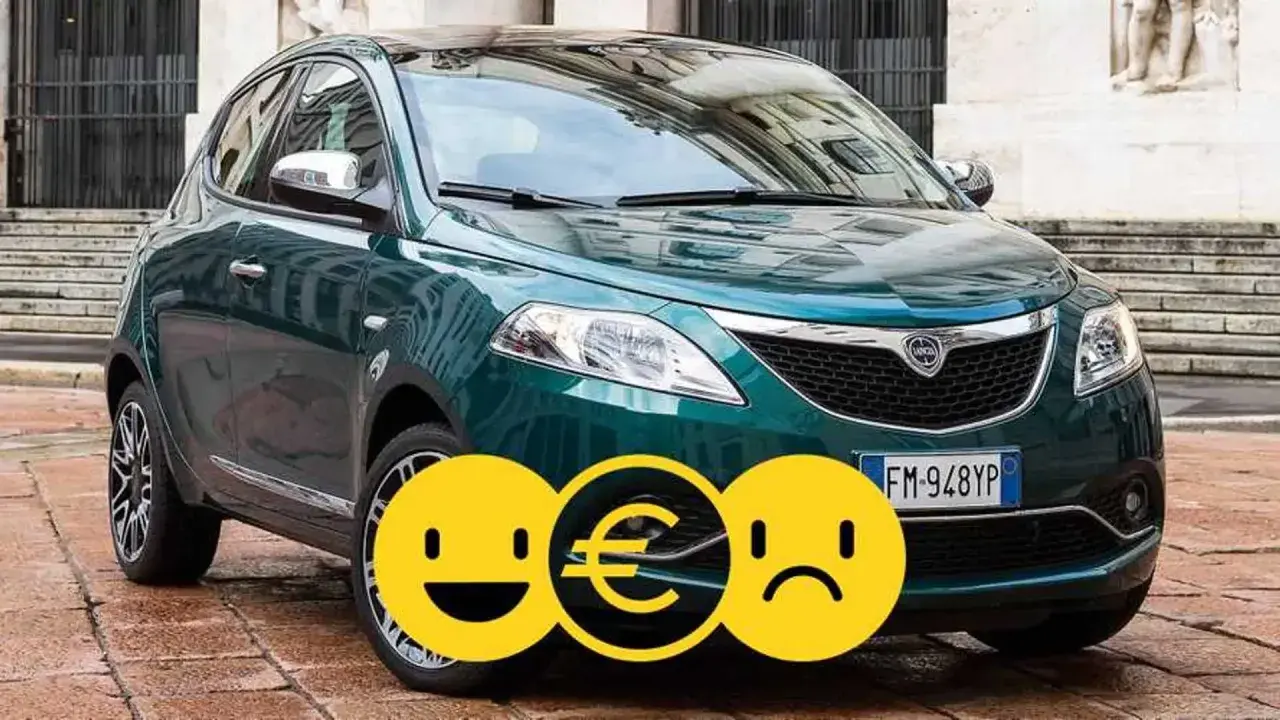 Lancia Ypsilon a metano: un'auto che fa sorridere per i costi, ma forse meno per il design.