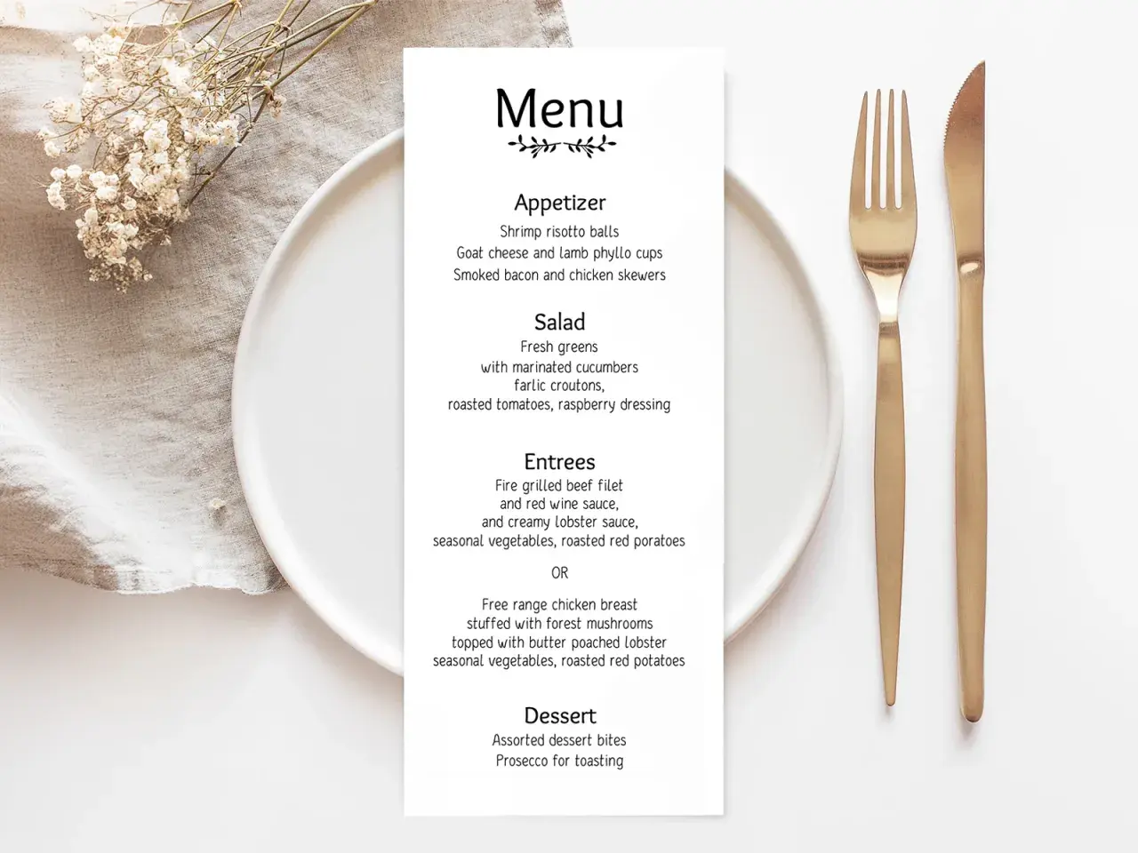 Menu weselne z daniami, talerzem i złotymi sztućcami.