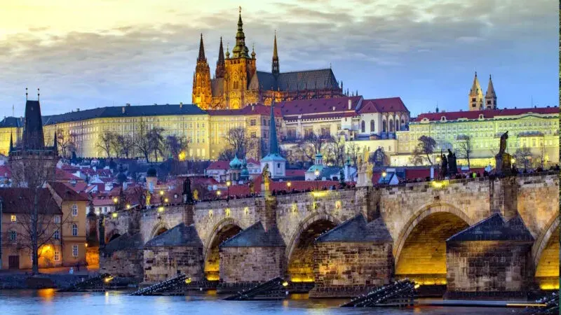 Praga atrakcje, które musisz zobaczyć i nie przegapić w mieście