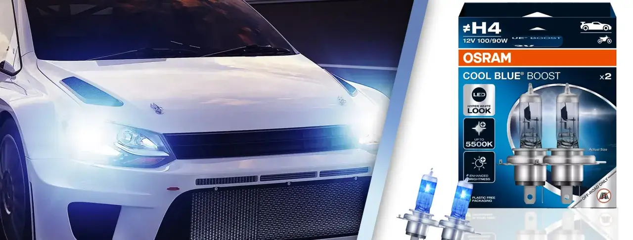 Biały samochód z włączonymi światłami, obok opakowanie żarówek H4 LED OSRAM Cool Blue Boost.