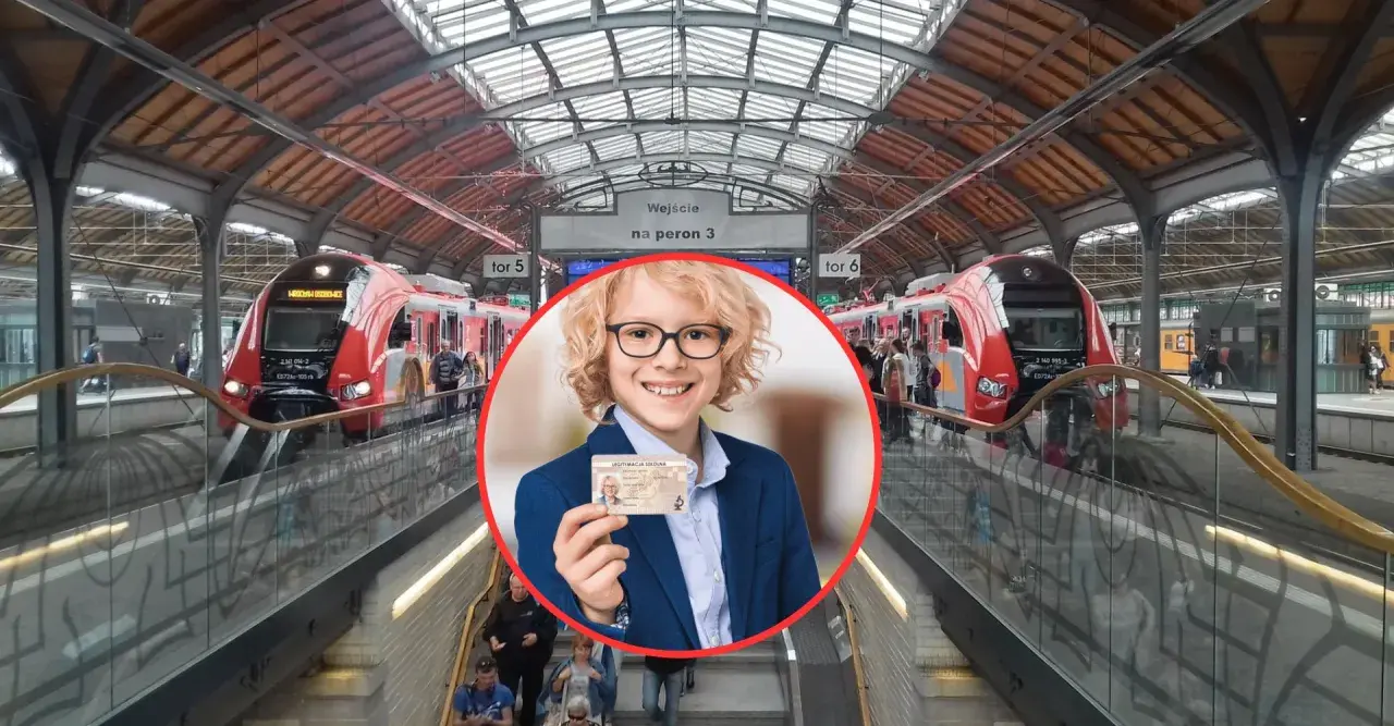 Chłopiec z legitymacją szkolną na dworcu PKP, obok pociągów. Czy wystarczy zdjęcie legitymacji w PKP?