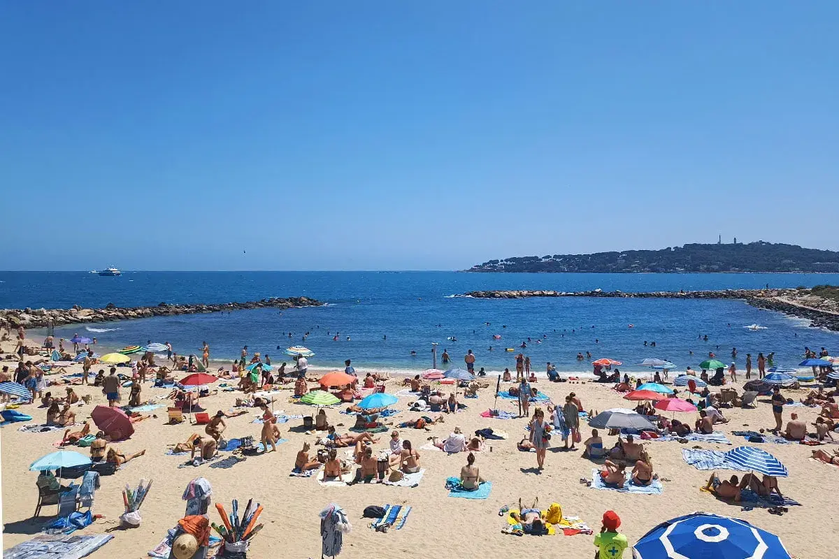 Saint-Tropez: Atrakcje, plaże, porady Twój przewodnik po luksusie