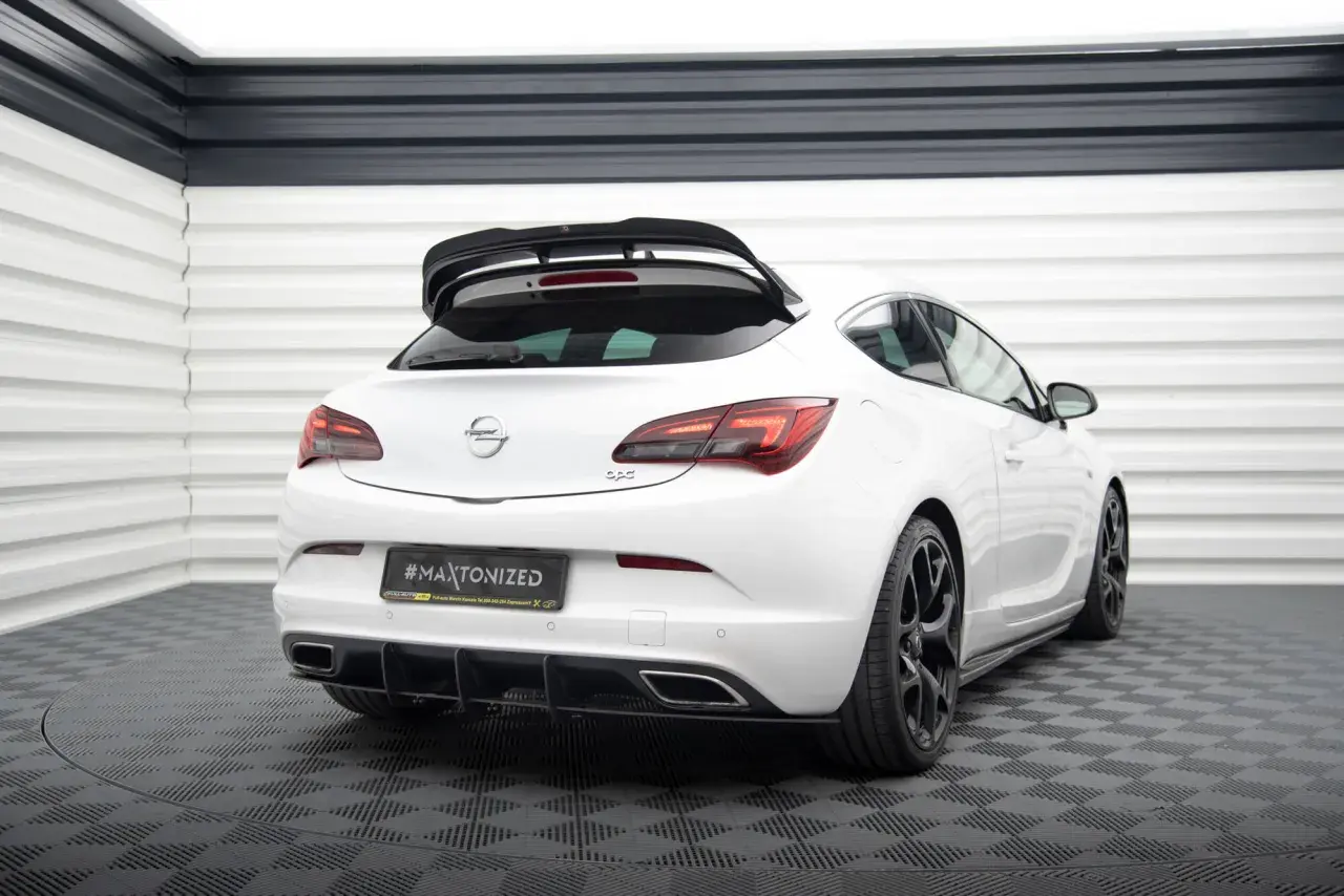Opel Astra J OPC: Ostatni hot hatch? Usterki, koszty, tuning