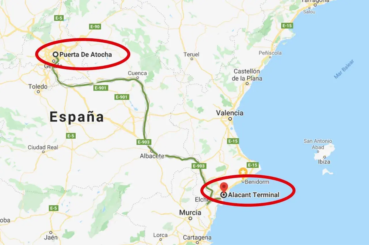Mapa de España mostrando la ruta del tren AVE Madrid-Benidorm, desde Puerta de Atocha hasta Alacant Terminal.