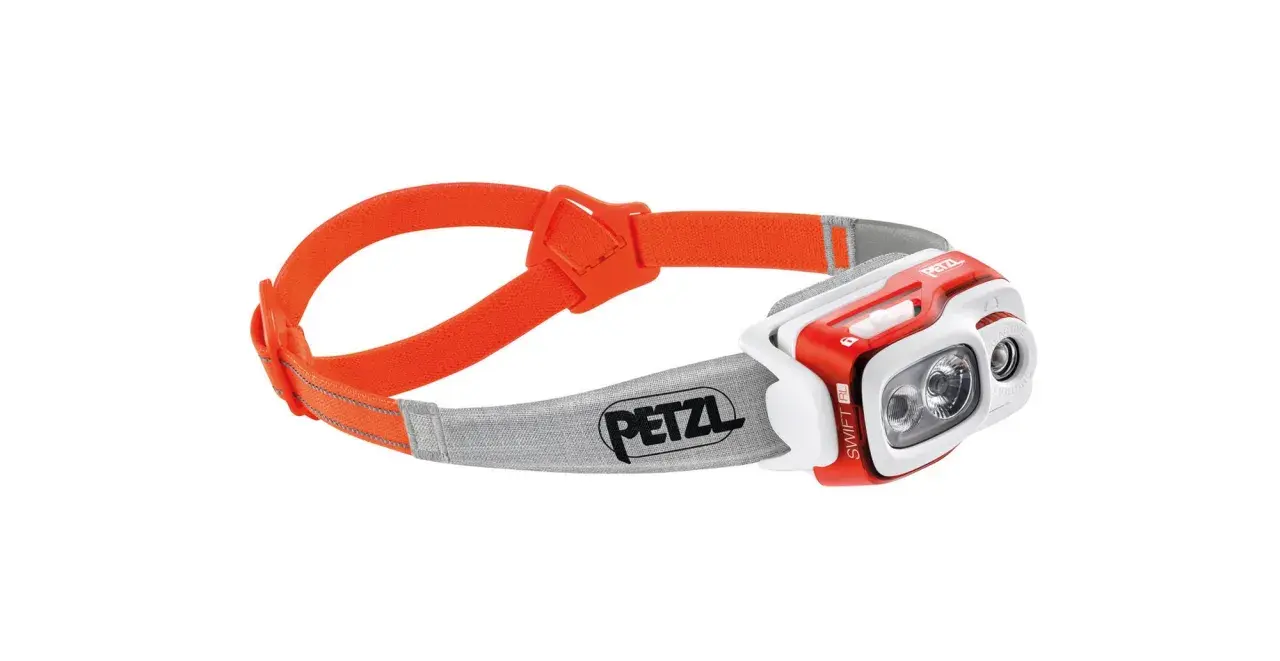 Petzl Swift RL Stirnlampe im Test: Kompakt, hell und reaktiv für Abenteuer.