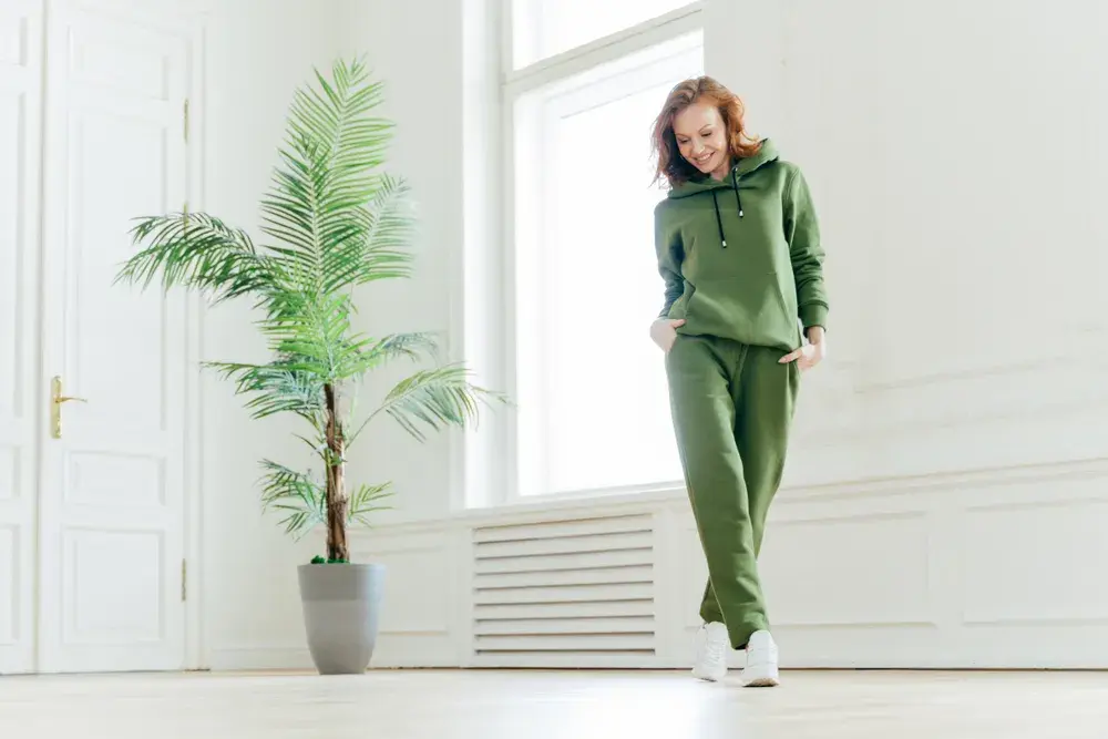 Jakie buty do dresów damskich, które podkreślą Twój styl i komfort?