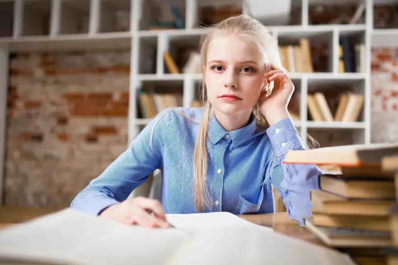 Jak znaleźć pracę po studiach bez doświadczenia i uniknąć frustracji