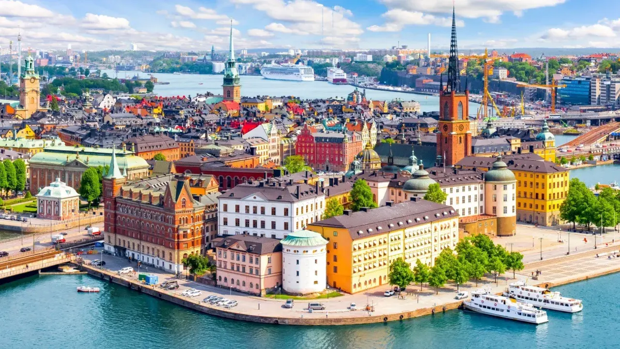 Listopad: Gdzie na słońce, city break i egzotykę? Sprawdź!