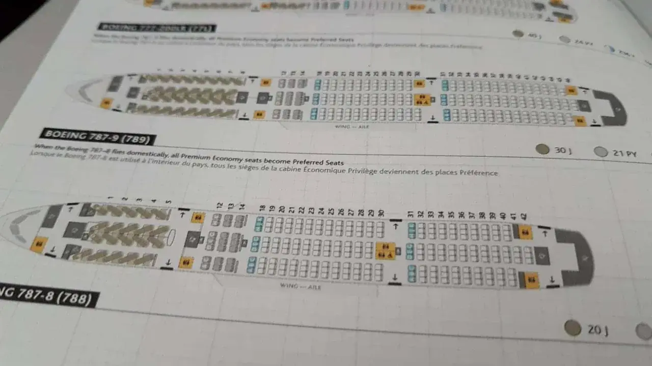 Flugzeug sitzplan für Boeing 787-9. Premium Economy Sitze sind als bevorzugte Sitze markiert.