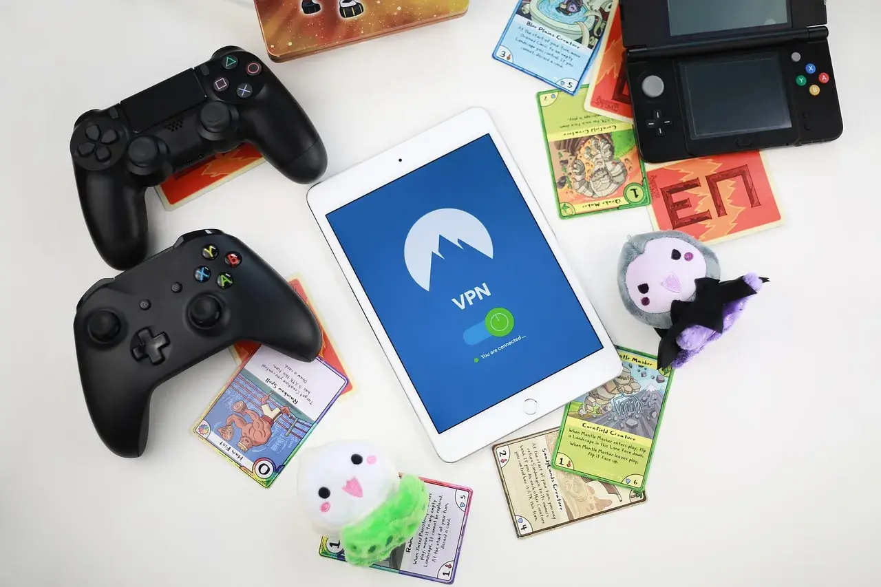 Gry, kontrolery i tablet z VPN – wszystko, co potrzebne, by dowiedzieć się, jak pobrać grę ze Steam na telefon.