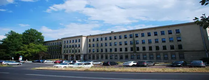 PCK 7 Częstochowa: Kompleksowa opieka medyczna w centrum miasta