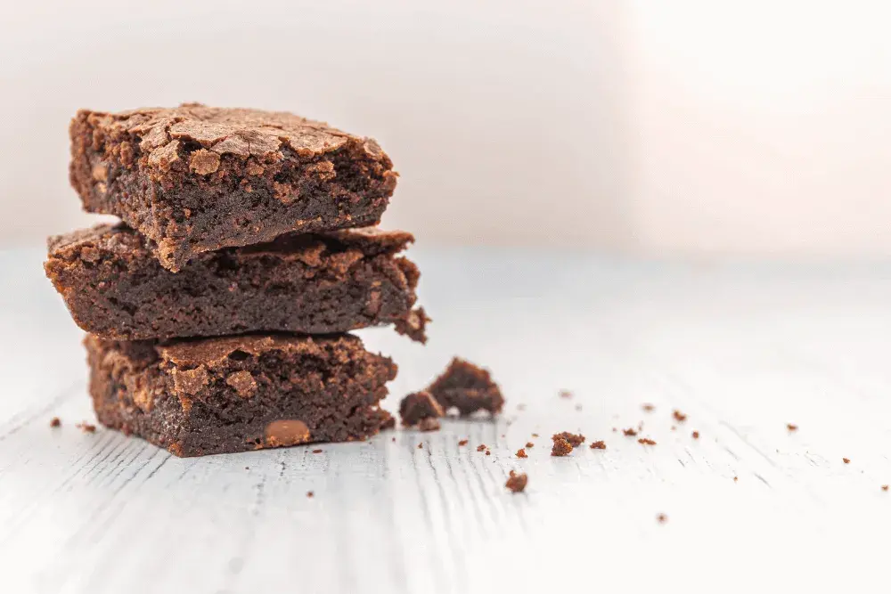 Najszybsze brownie z 3 składników: prosty przepis na pyszne ciasto