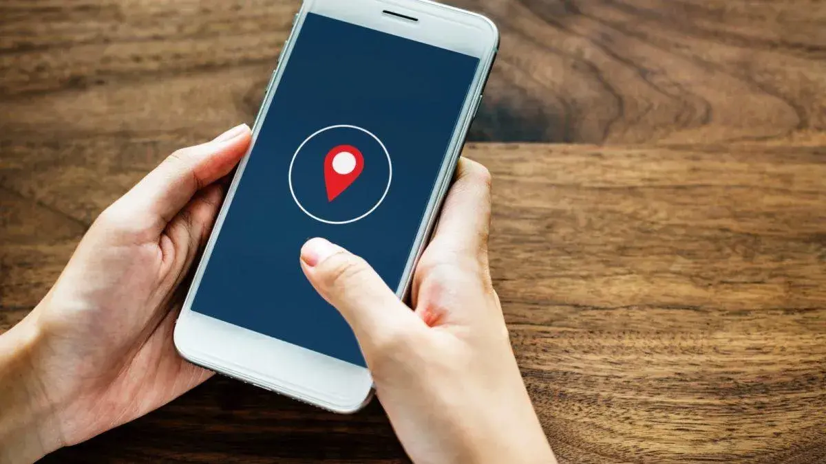 Czy policja może namierzyć telefon po numerze telefonu? Prawda i mity
