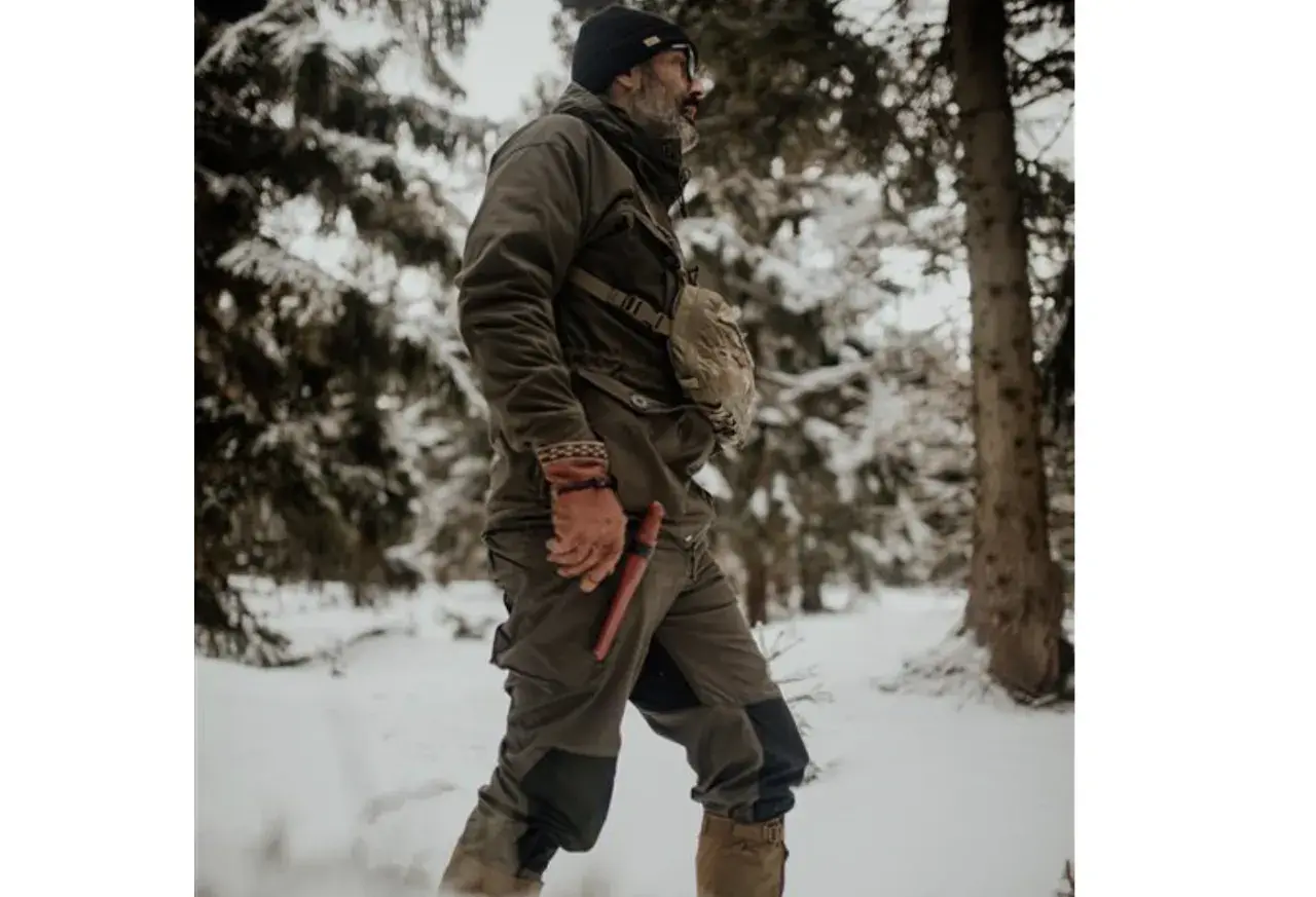 Dlaczego spodnie taktyczne to najlepszy wybór dla miłośników outdooru i survivalu?