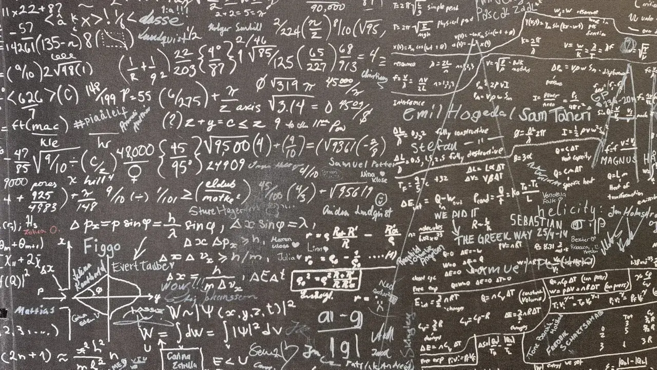 Czym jest delta w matematyce? Zrozumienie jej znaczenia i zastosowań