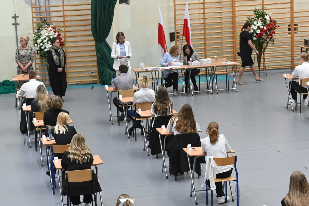 Ile trwa matura podstawowa z angielskiego? Sprawdź, co musisz wiedzieć