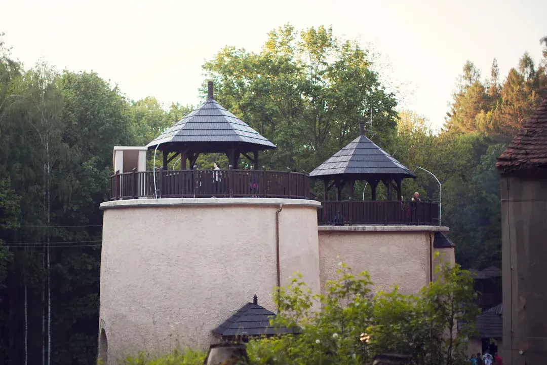 Skansen górniczo-hutniczy w Leszczynie: odkryj fascynującą historię