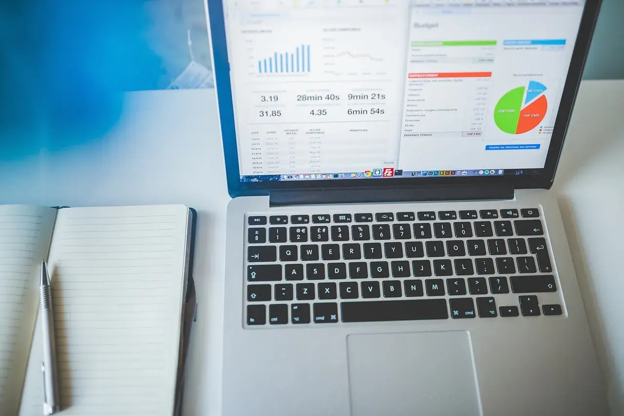 Dlaczego „jakoś to będzie" nie działa w finansach małej firmy?
