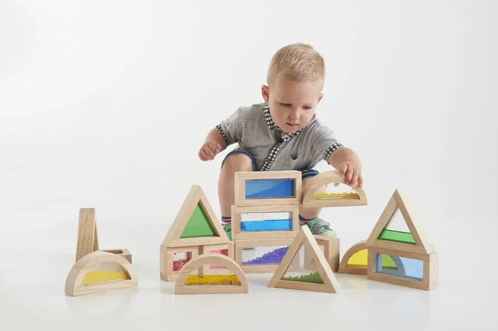 Klocki sensoryczne Montessori - rozwój dziecka przez zabawę i kreatywność