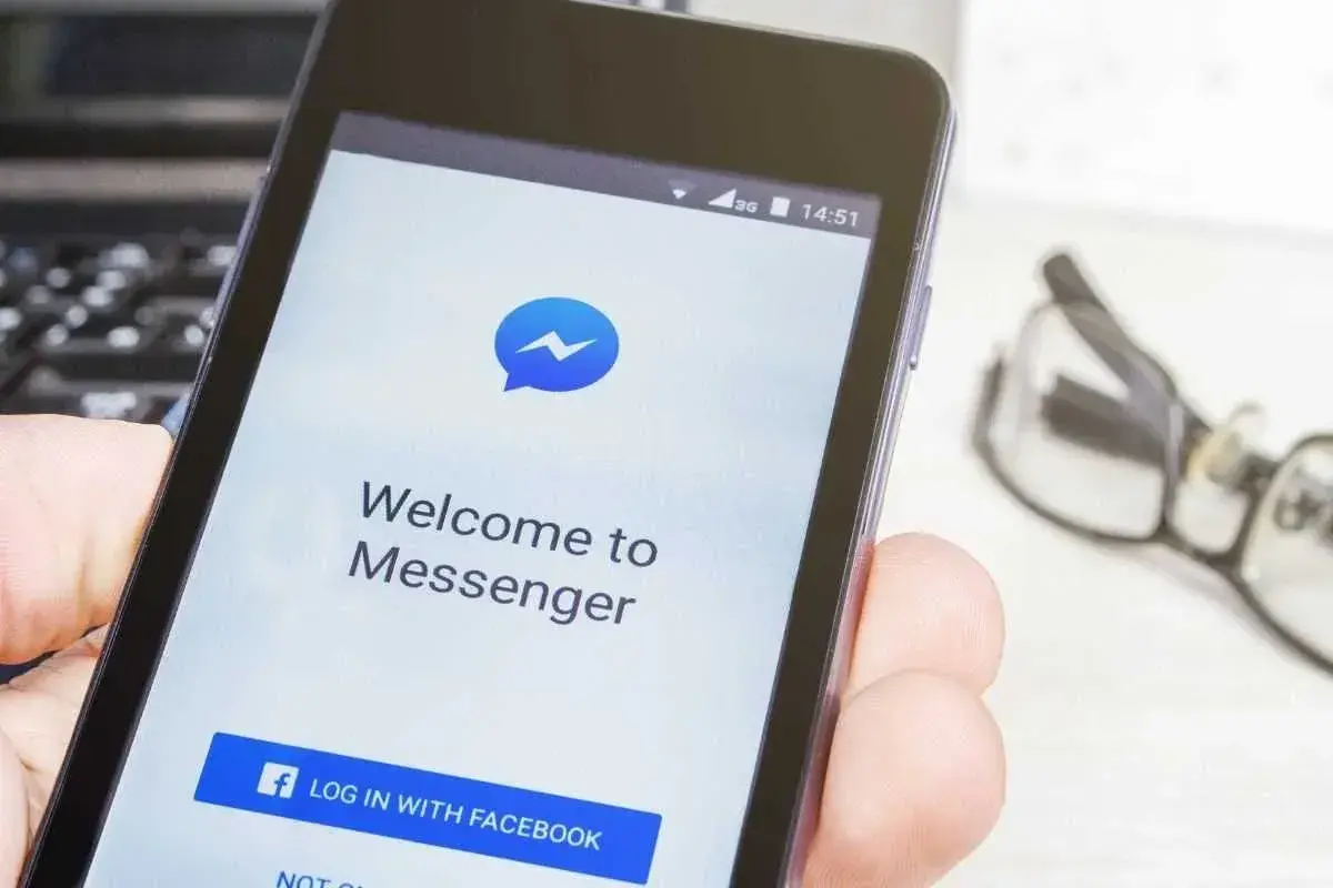 Jak zaktualizować Messengera w telefonie? Proste kroki bez problemów