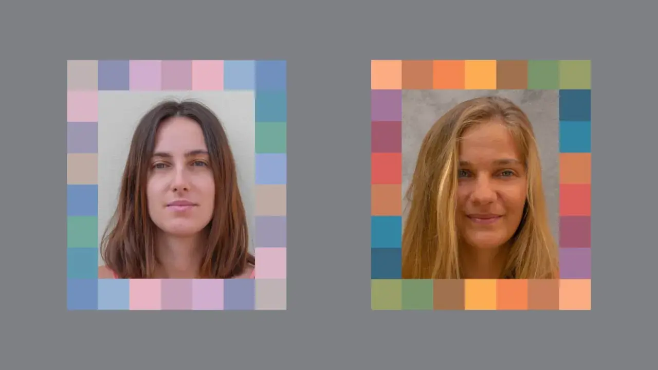 Armocromia estate capelli: due donne con palette di colori che evidenziano le tonalità adatte.