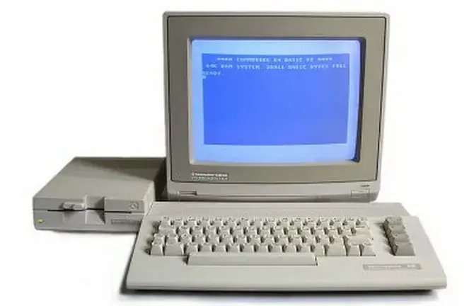 PC co to? Odkryj znaczenie i rodzaje komputerów osobistych