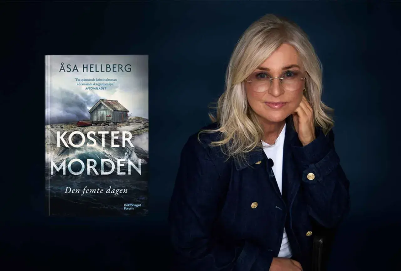 Åsa Hellberg, författare till "Koster Morden", poserar bredvid sin bok.