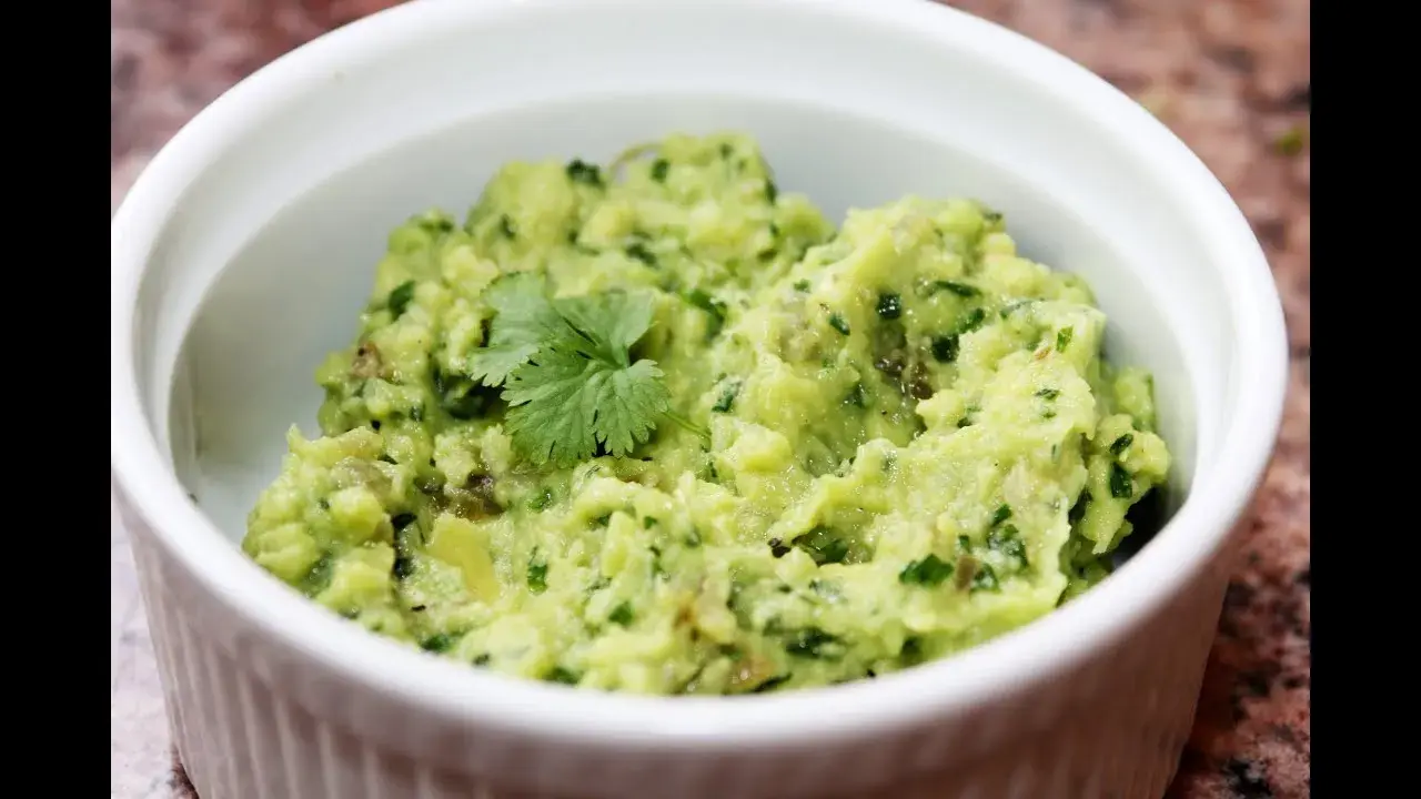 Jak zrobić sos guacamole w 5 minut - prosty przepis na dip