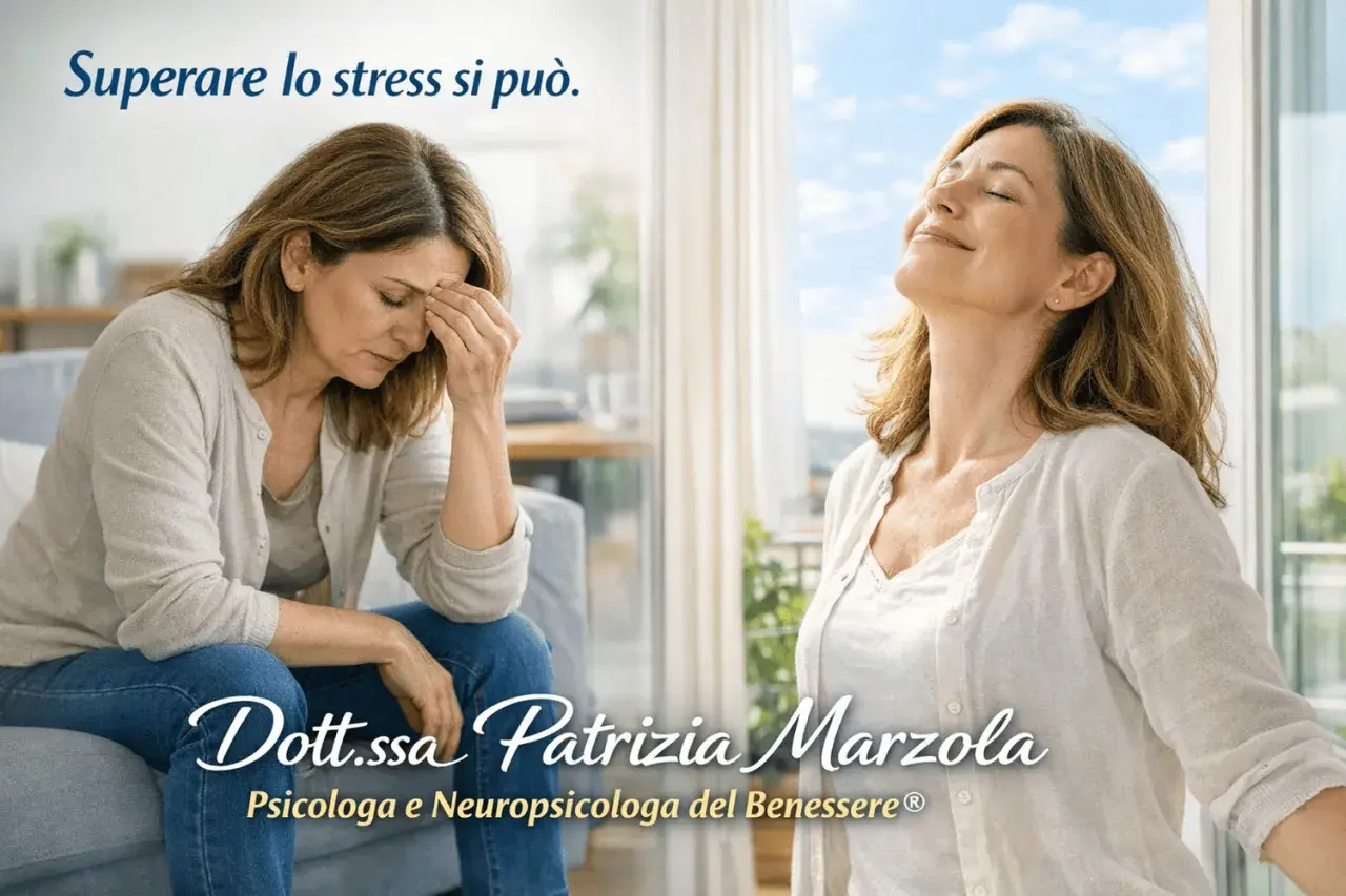 Donna stressata sul divano e poi serena, con la frase "Superare lo stress si può". Aiuto per la gestione dello stress lavorativo.